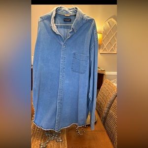 Roundtree and York (Dillards) 3XT long sleeve denim shirt
